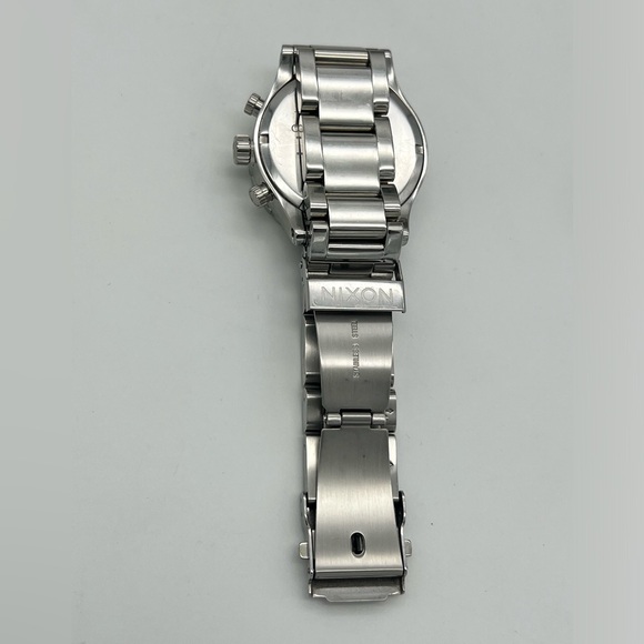 Nixon Women’s The 42-20 Chrono Crystal Bezel Watch 42mm Mother of Pearl Limited - Picture 6 of 6